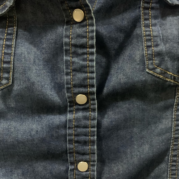 New Look Denim button down - Picture 2 of 6
